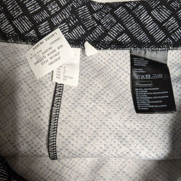 NEW Mini Skirt Juniors Small Elastic Waistband EUR S NWT School Fall - Picture 4 of 5